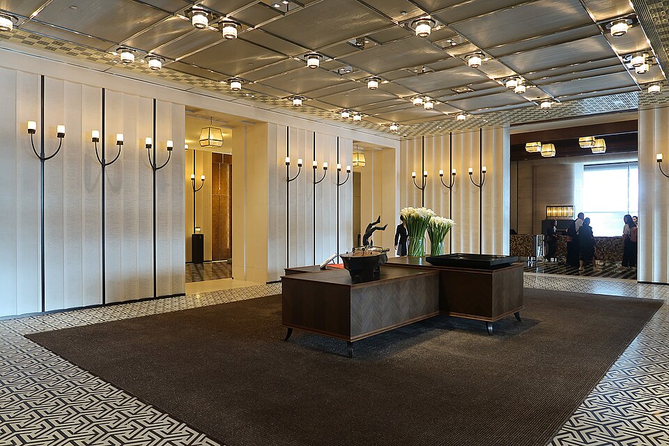 The lobby of Rosewood Hong Kong